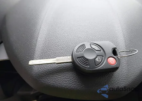 2014 Ford Escape Se z USA, uszkodzony, nr VIN 1FMCU0GX2EUC81296